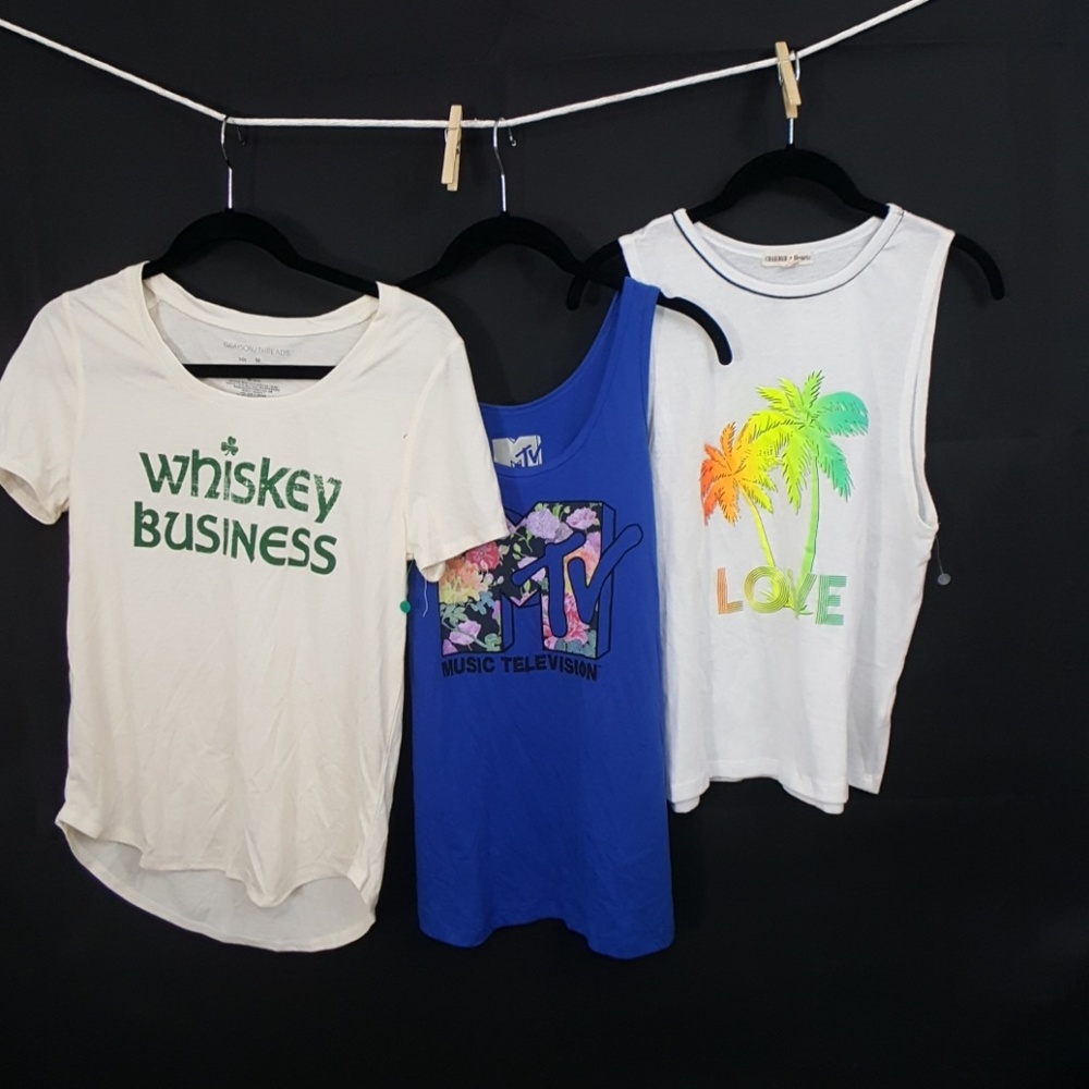 Size medium Bundle- NWOT